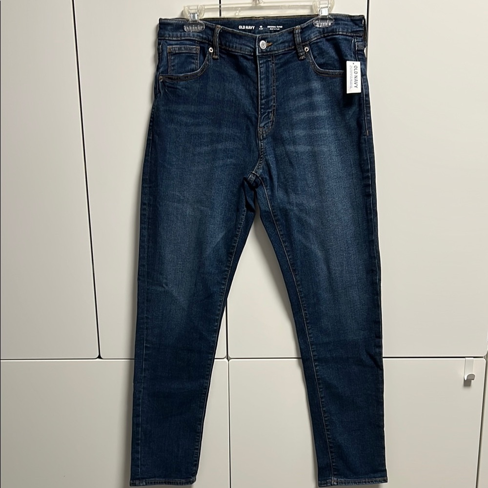 Old Navy Women’s Dark Blue Jeans Size 16